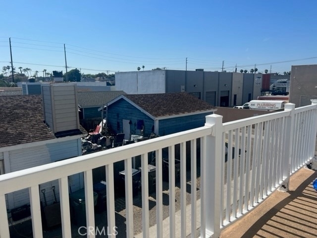 1605 Huntington Street - Photo 1