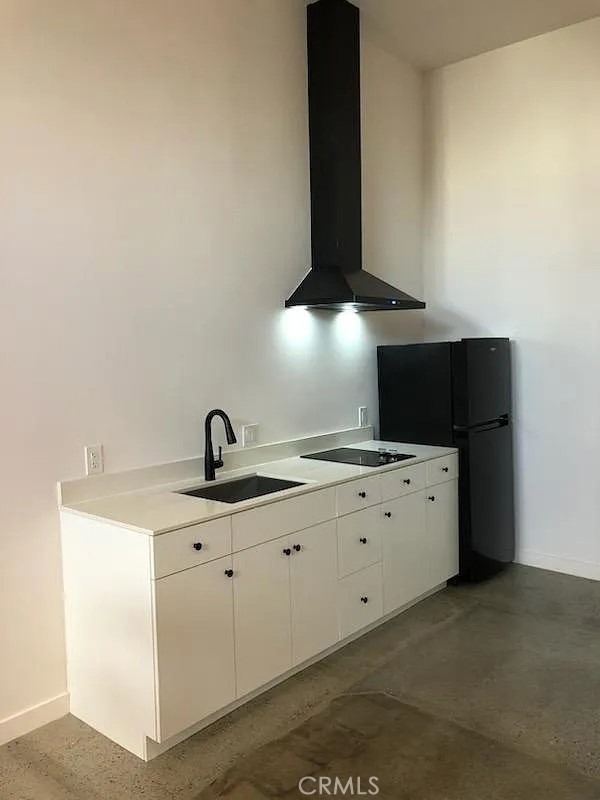 1100 E 7th Street - Photo 5