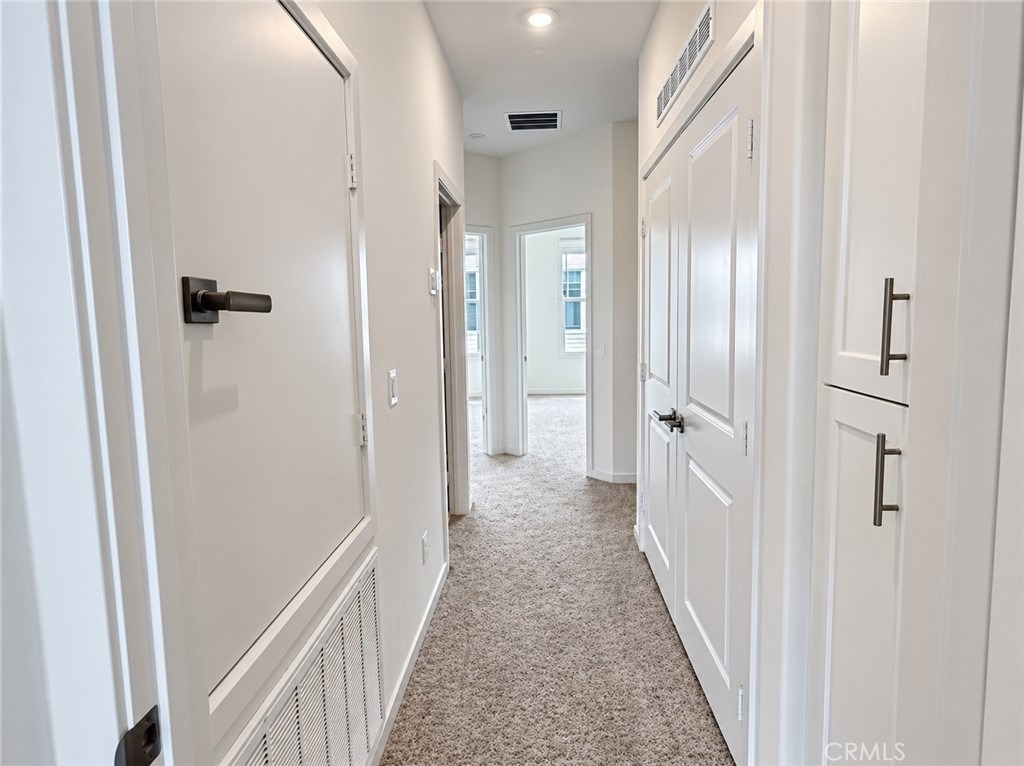 652 E Fourth Street - Photo 18