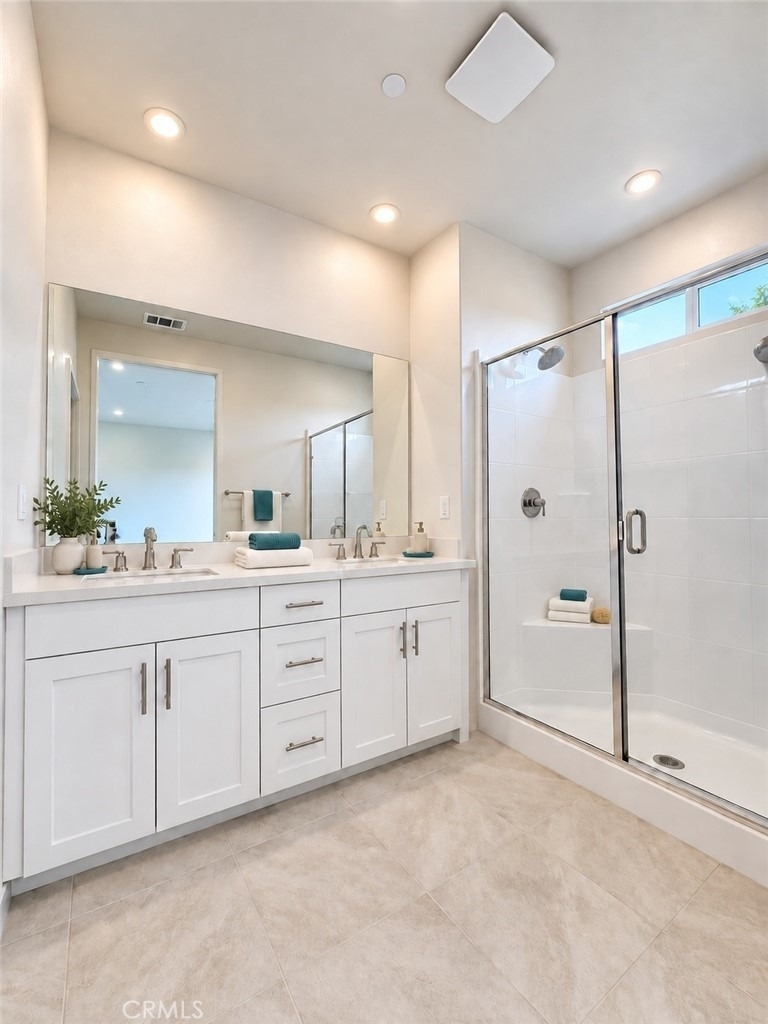 652 E Fourth Street - Photo 13