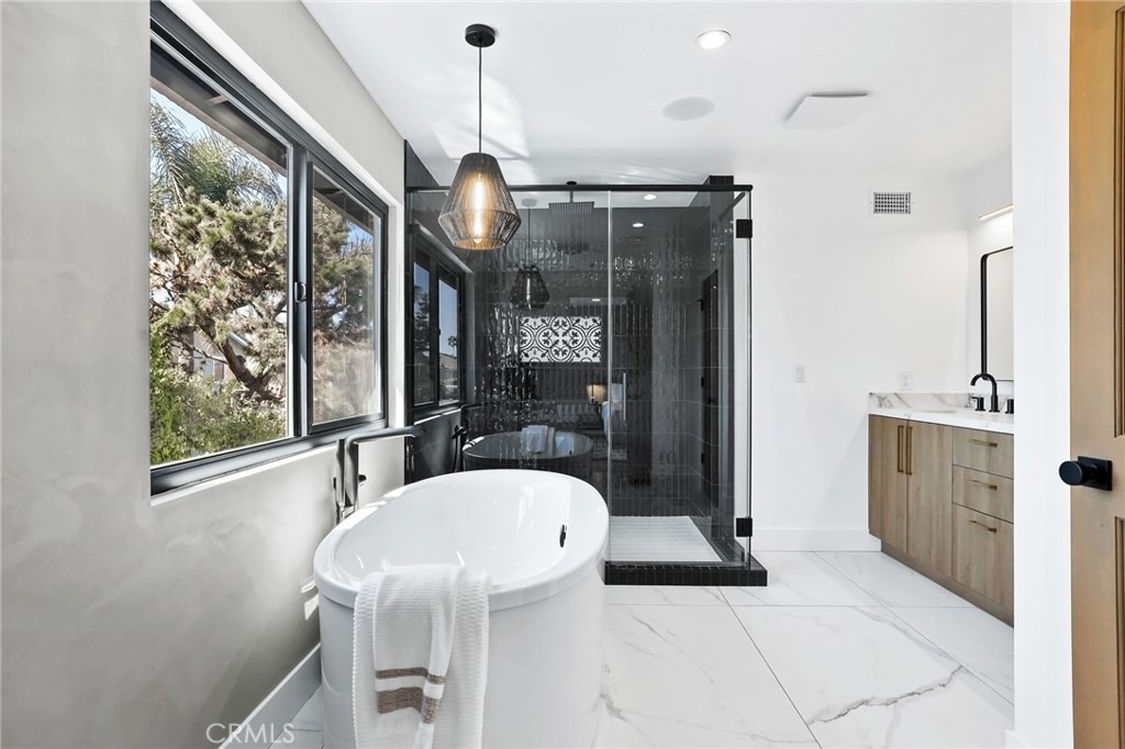 3889 Humboldt Drive - Photo 32