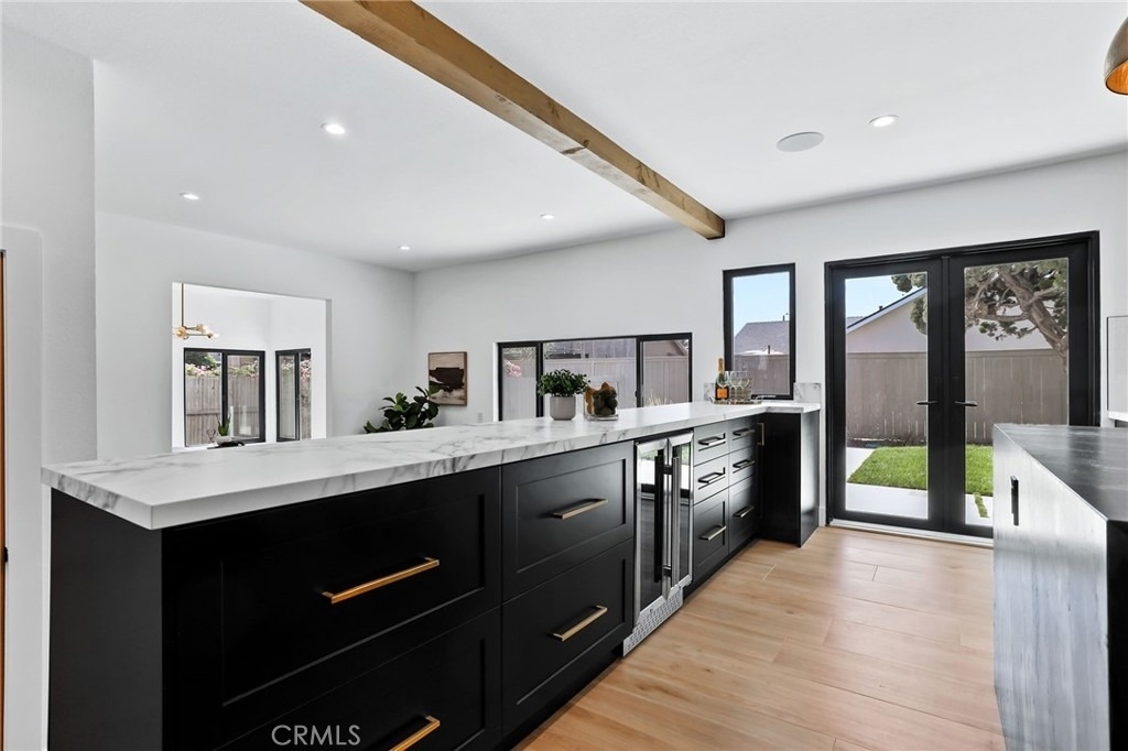 3889 Humboldt Drive - Photo 10