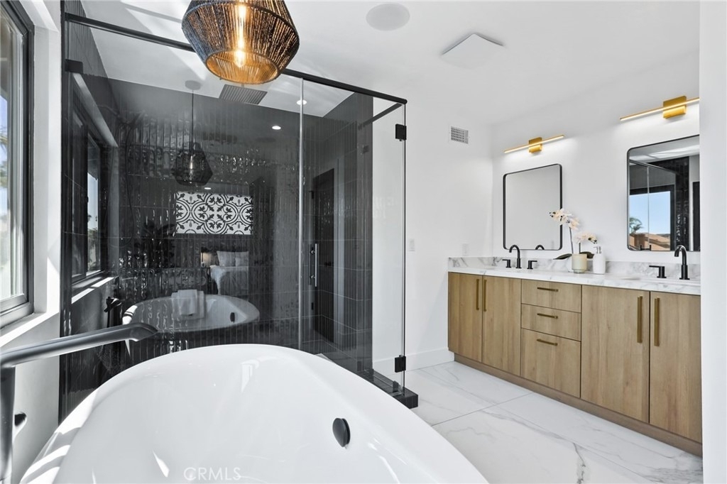 3889 Humboldt Drive - Photo 33