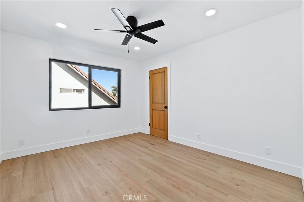 3889 Humboldt Drive - Photo 25