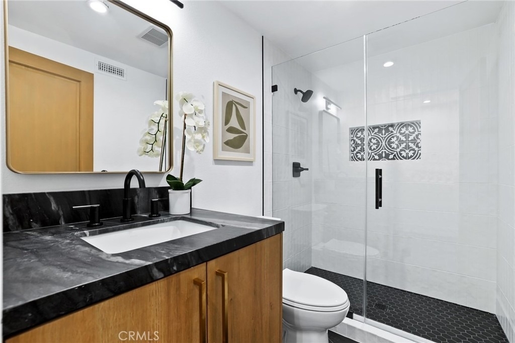 3889 Humboldt Drive - Photo 19