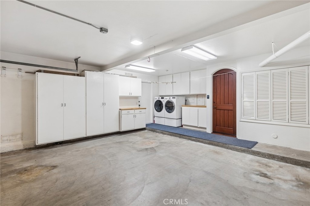 3214 Clay St - Photo 24
