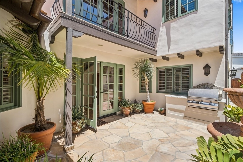 3214 Clay St - Photo 15