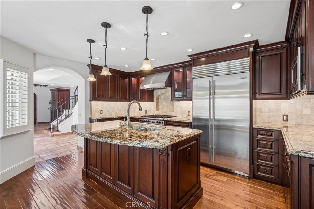 3214 Clay St - Photo 12
