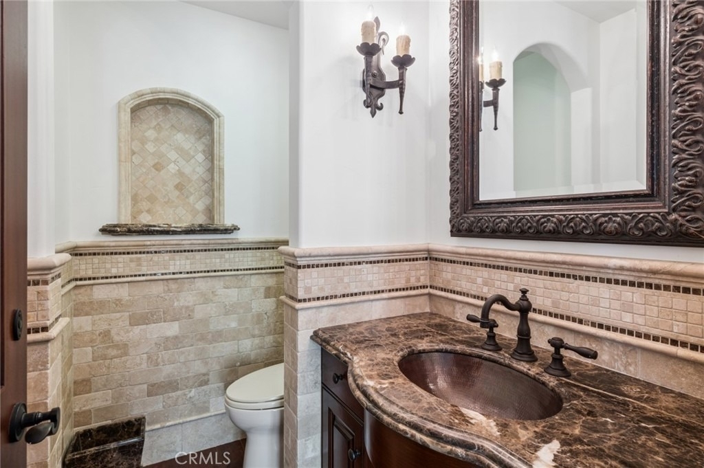 3214 Clay St - Photo 14