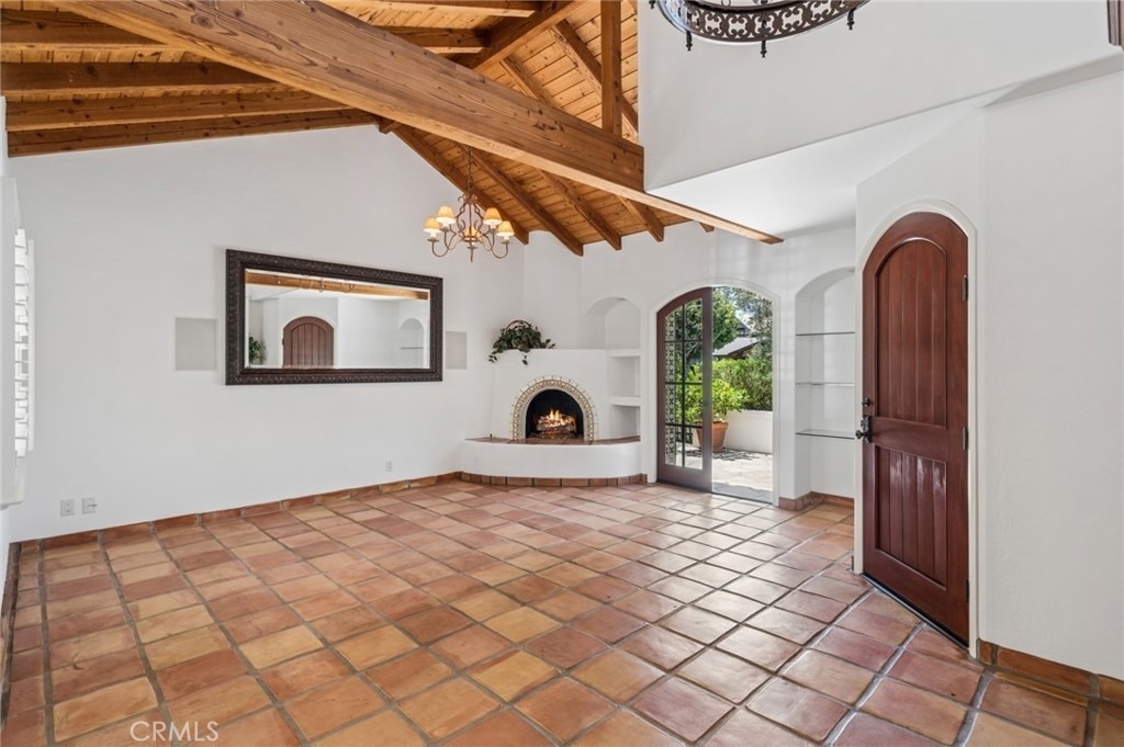 3214 Clay St - Photo 4