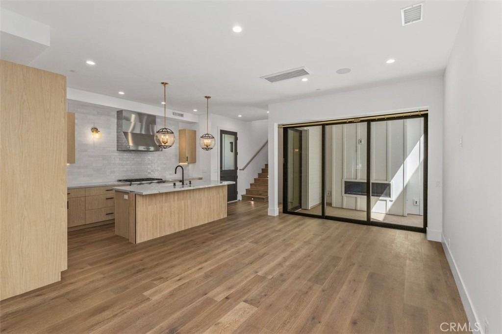 515 1/2 Jasmine Avenue - Photo 8