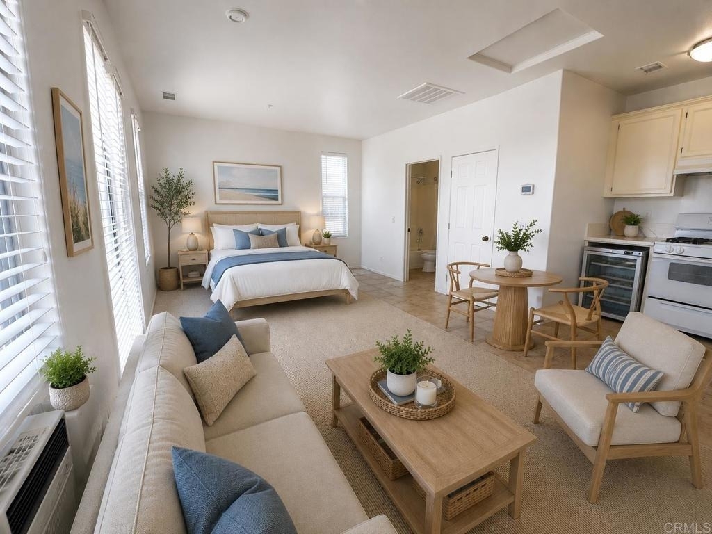 653 Beach Street - Photo 0