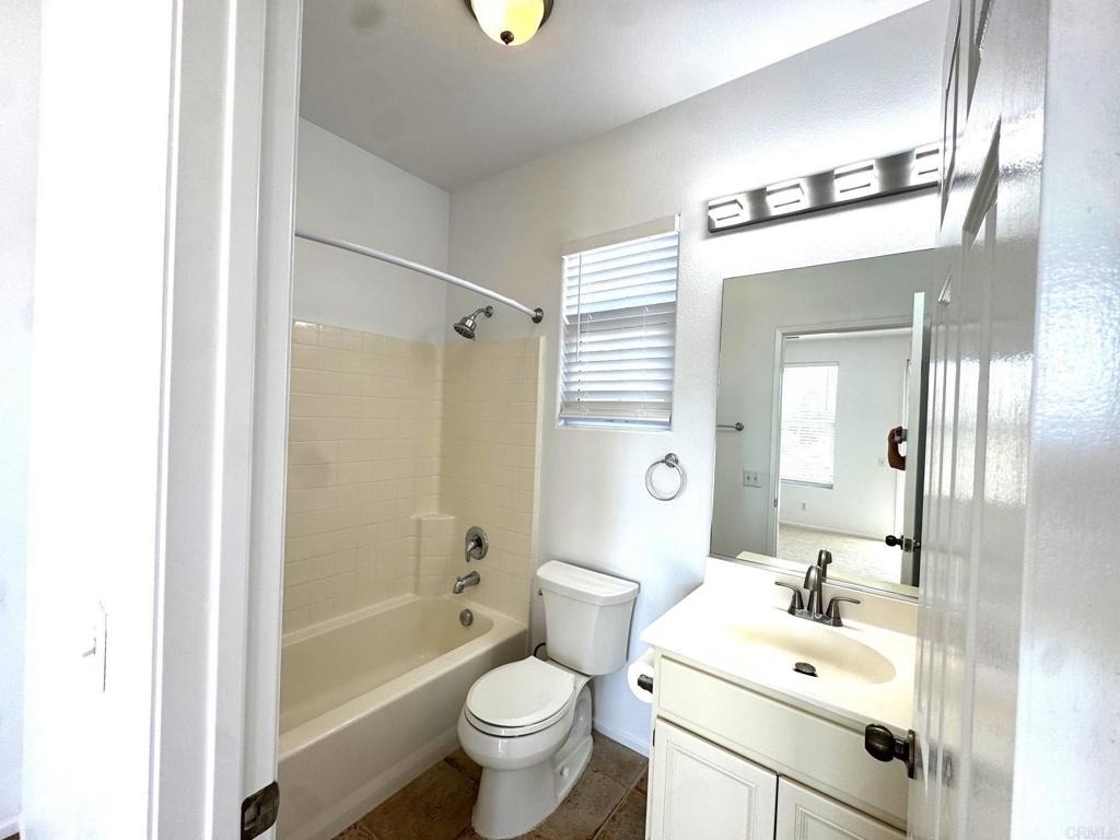 653 Beach Street - Photo 17