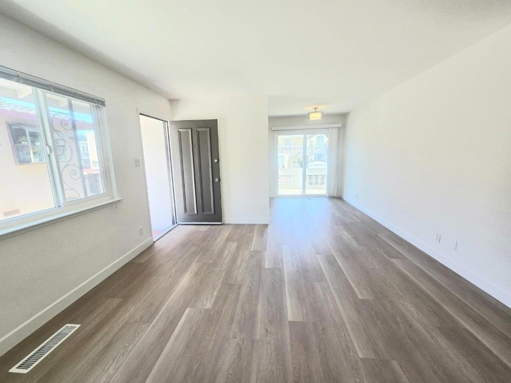 910 Academy Avenue - Photo 3