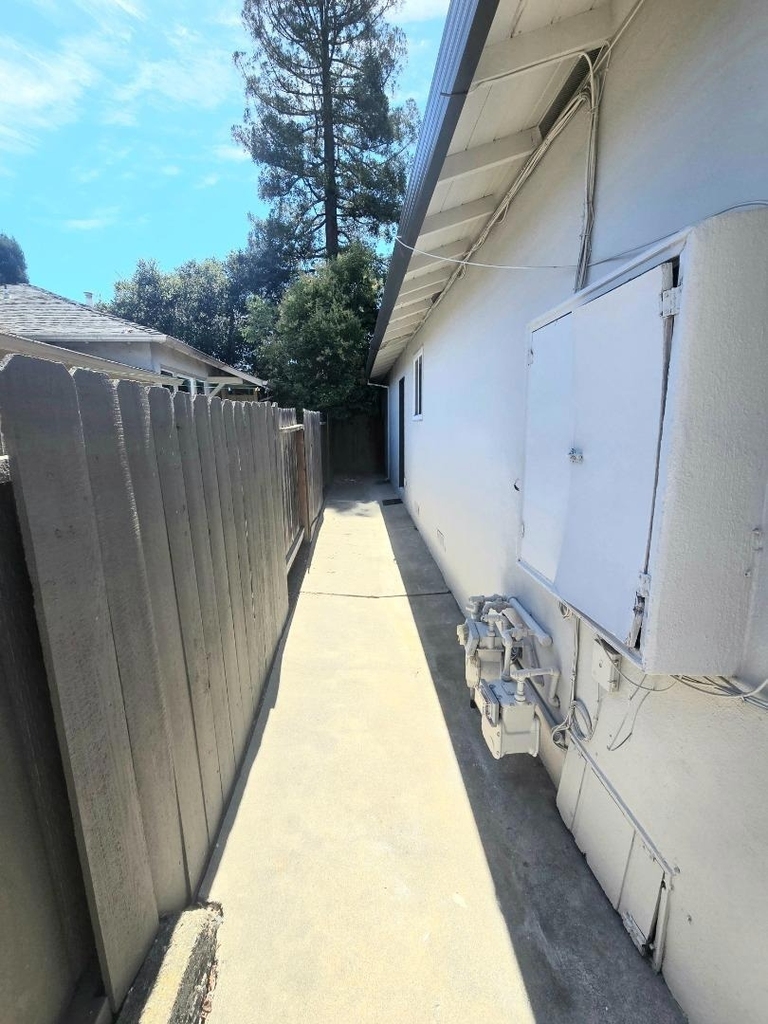 910 Academy Avenue - Photo 15
