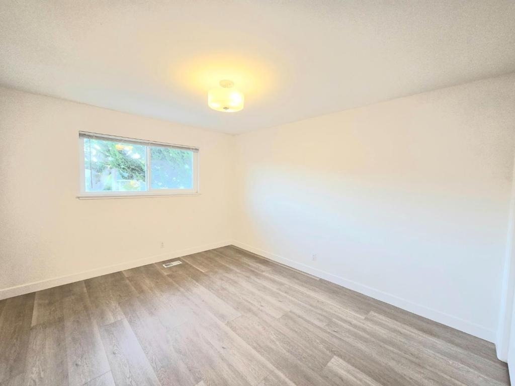 910 Academy Avenue - Photo 12