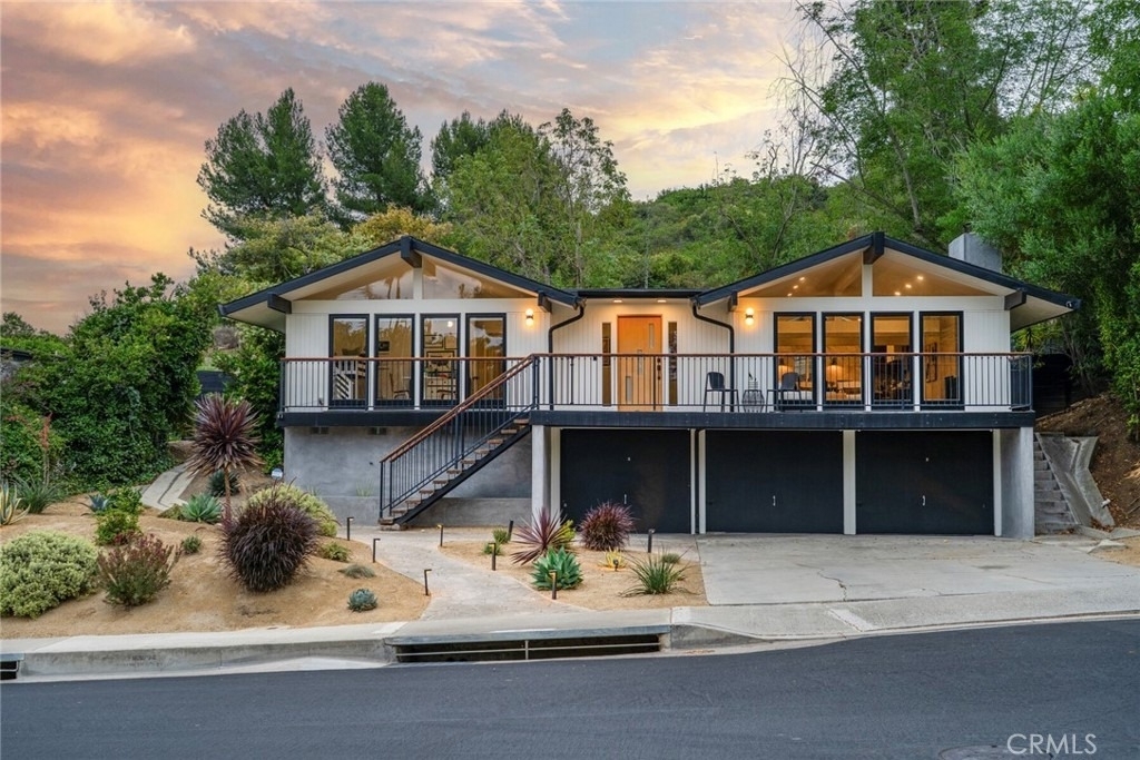 31891 National Park Drive - Photo 2