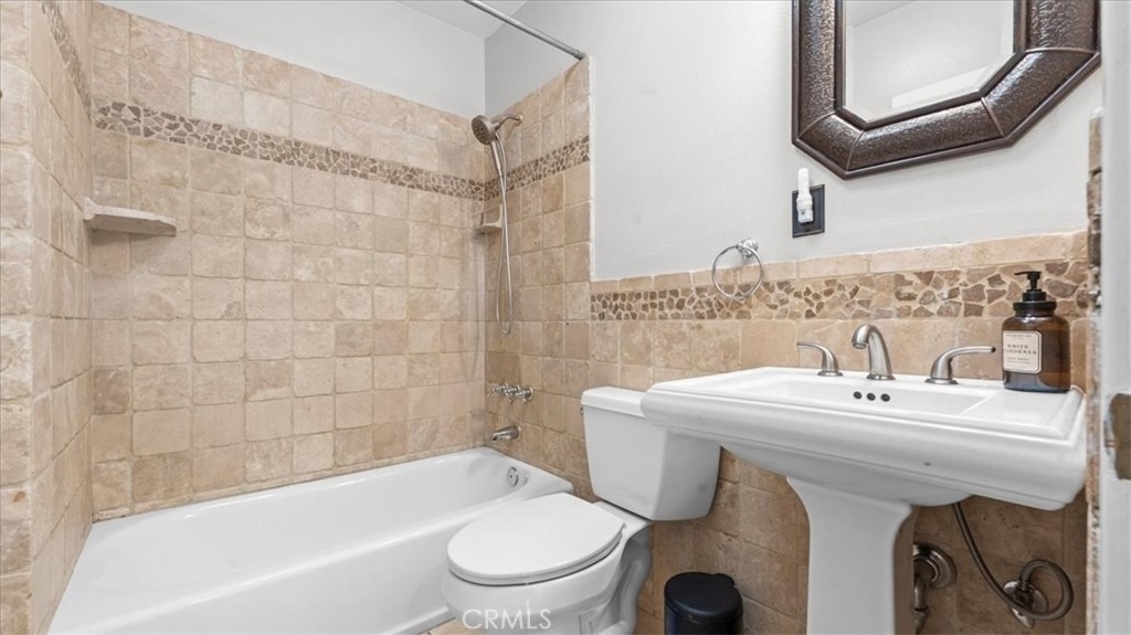 943 N Orange - Photo 26