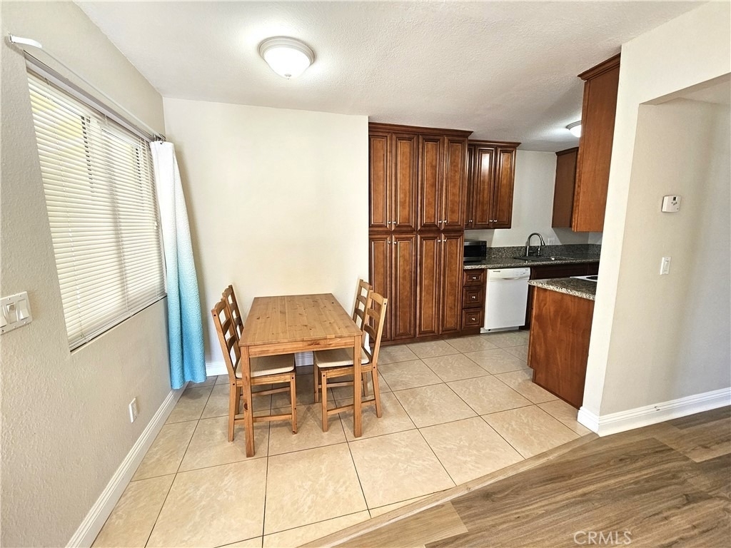 10974 Rincon Street - Photo 5