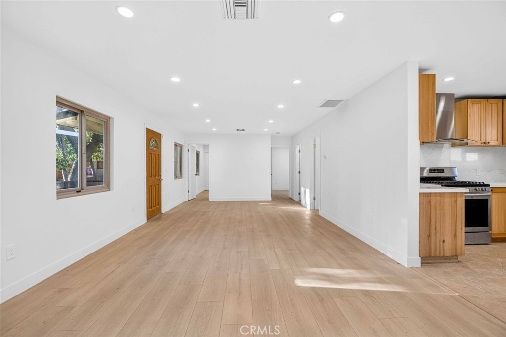 6944 Beckett Street - Photo 1