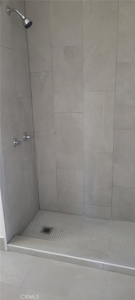 6315 8th - Photo 8