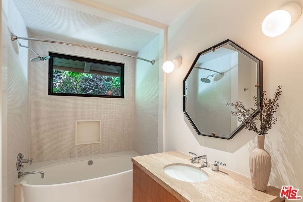 400 Toyopa Drive - Photo 17