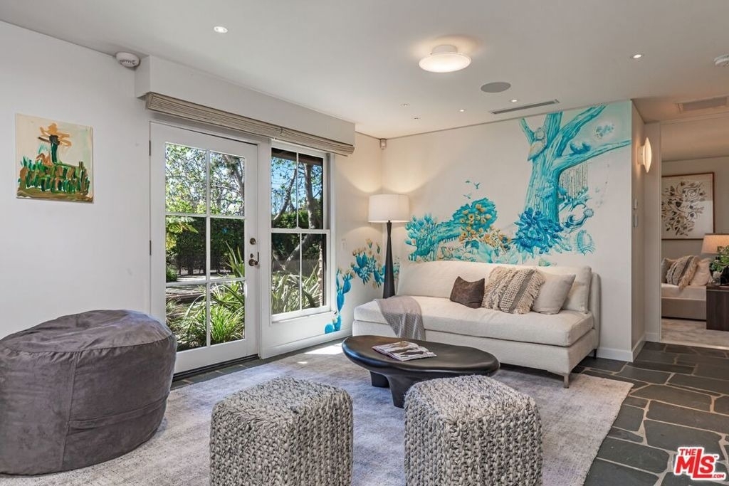 400 Toyopa Drive - Photo 18