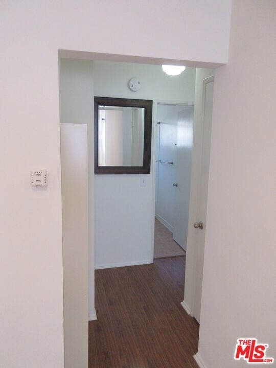 1400 N Fairfax Avenue - Photo 10