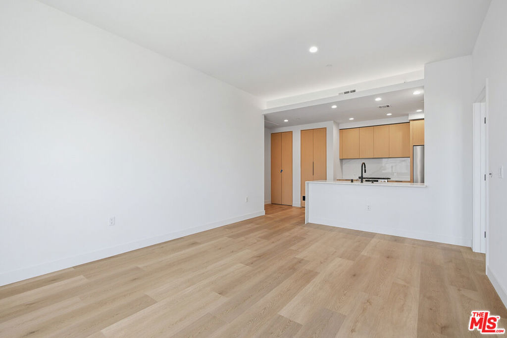 3555 Overland Avenue - Photo 9