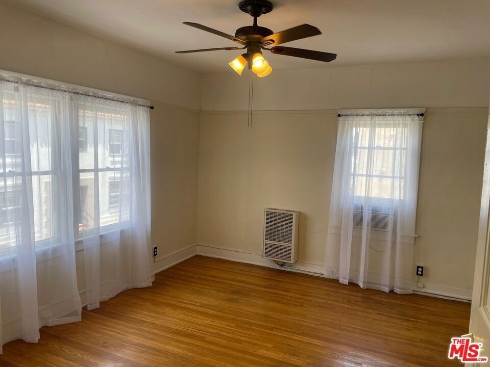 5336 Monroe Street - Photo 6