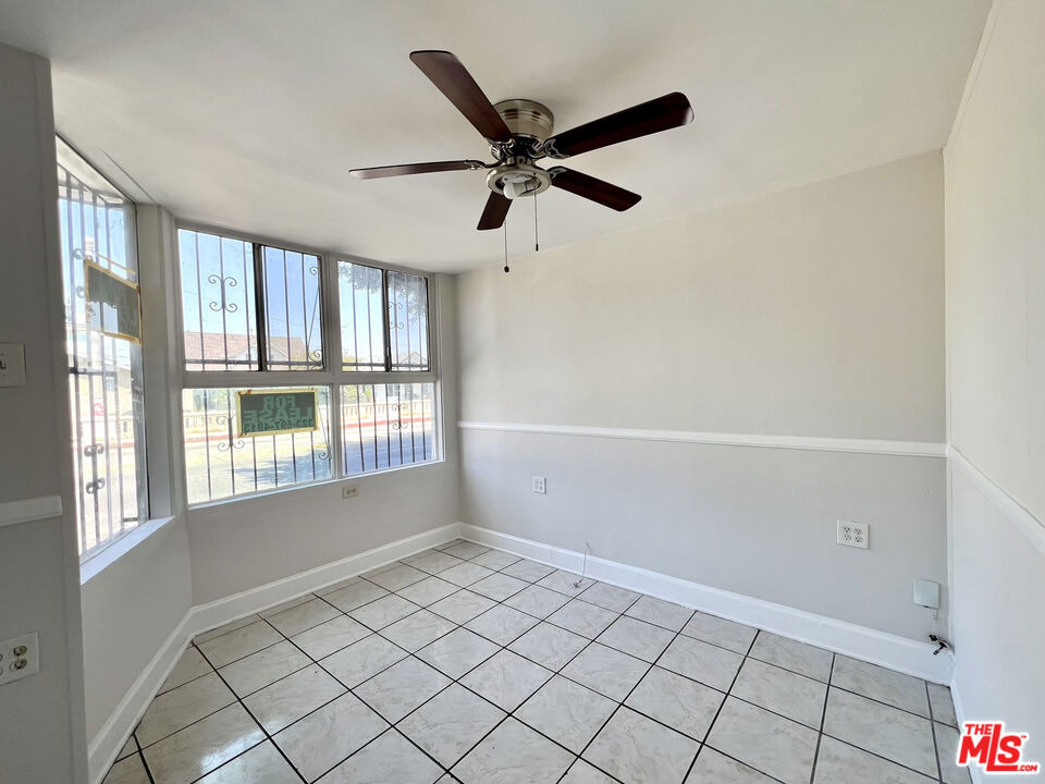 3260 E 4th Street - Photo 2