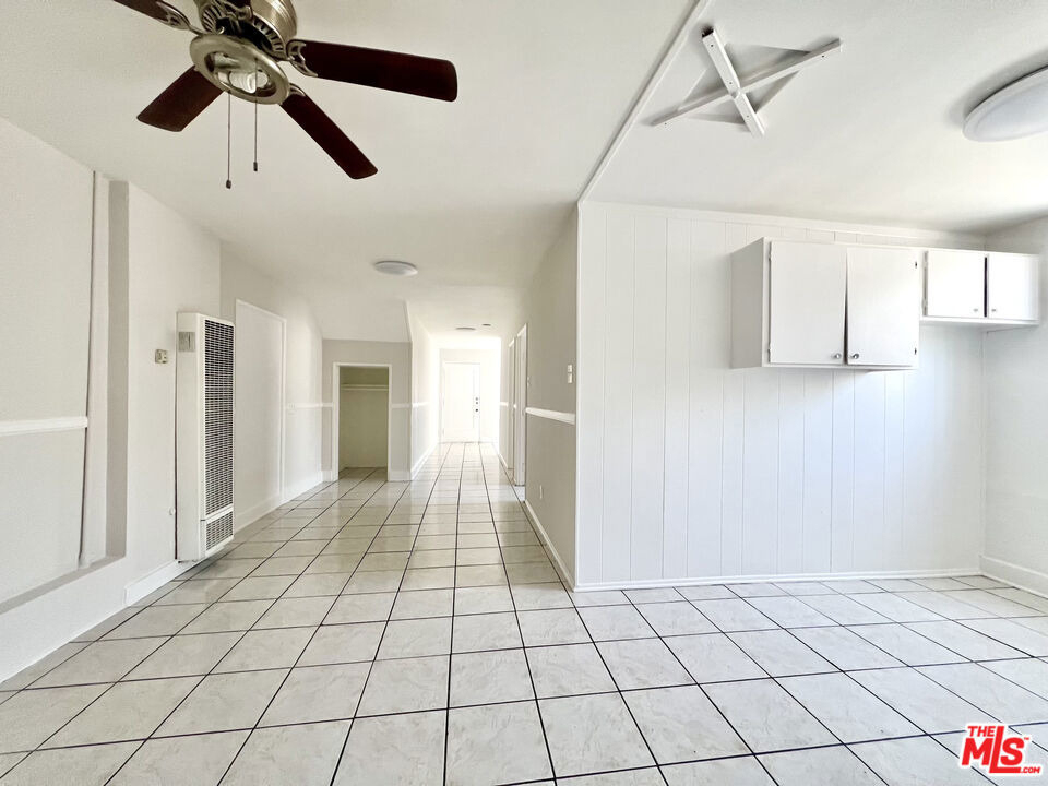 3260 E 4th Street - Photo 8