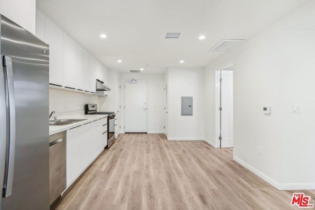951 S Wilton Place - Photo 26