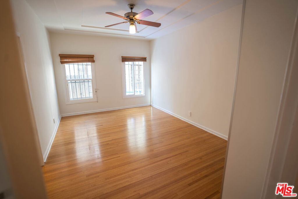 1210 S La Jolla Avenue - Photo 22
