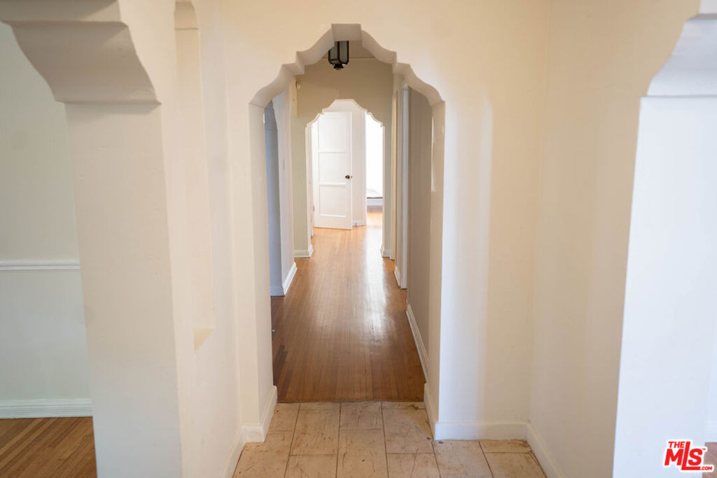 1210 S La Jolla Avenue - Photo 12