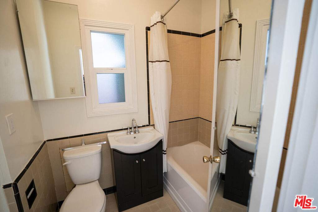 1210 S La Jolla Avenue - Photo 28