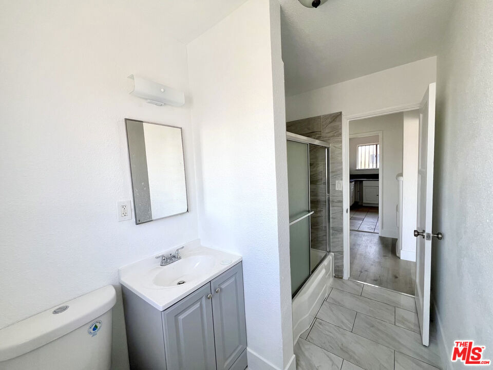254 E Lanzit Avenue - Photo 12