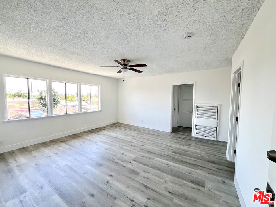 254 E Lanzit Avenue - Photo 1
