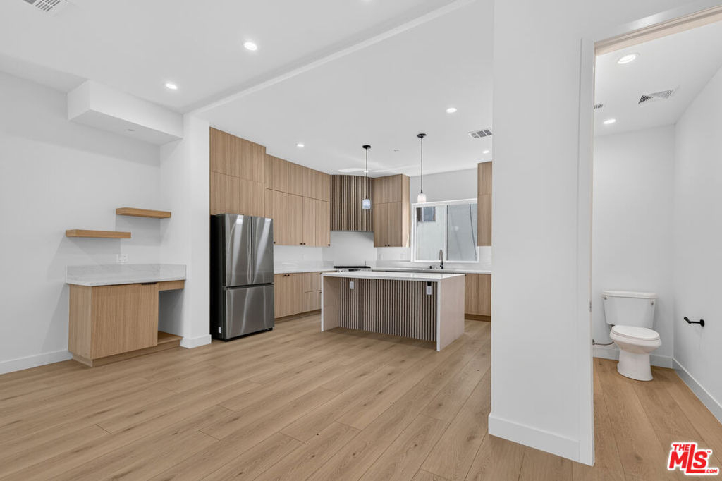 2424 N Council Street - Photo 4