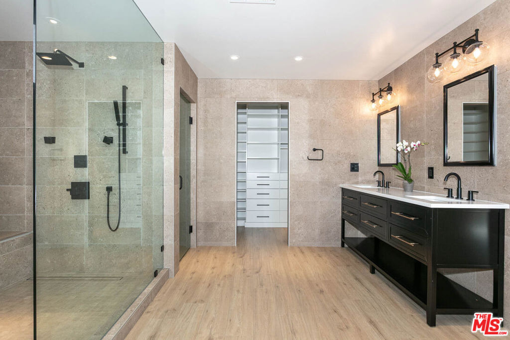 2914 Castle Heights Avenue - Photo 10
