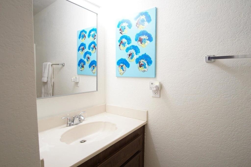 2801 N Los Felices Circle E - Photo 8