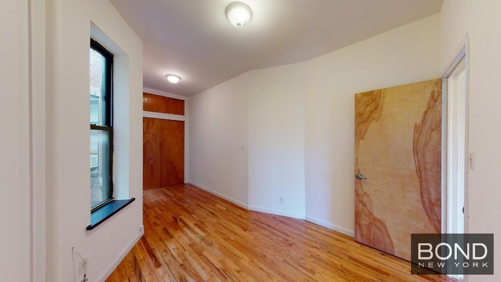 309 East 90th Street - Photo 2