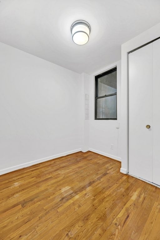West 49th Street - Photo 3