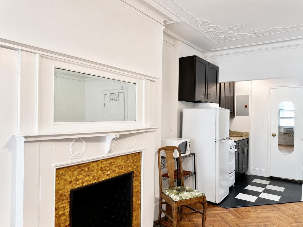 309 West 107th Street - Photo 3