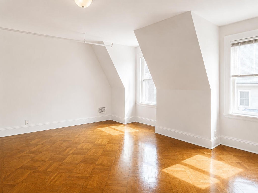 309 West 107th Street - Photo 5
