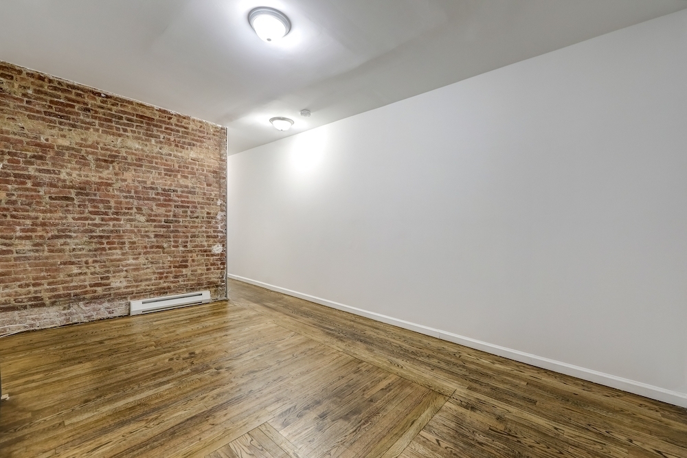188 Claremont Avenue - Photo 4