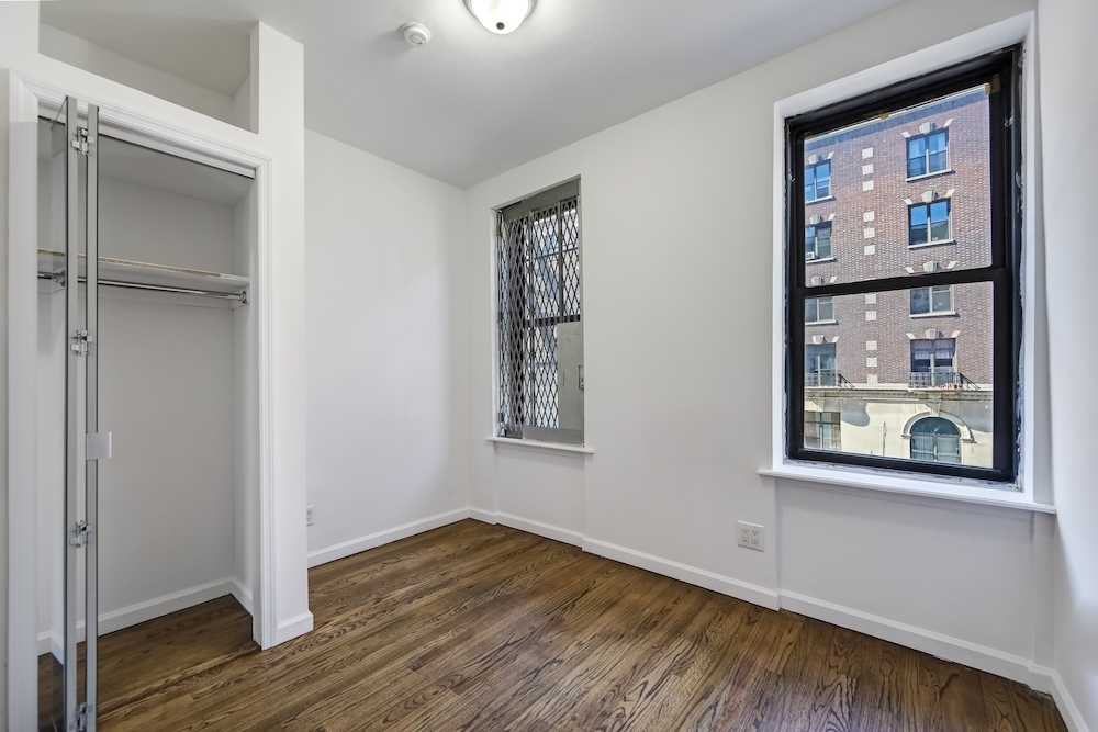 188 Claremont Avenue - Photo 7