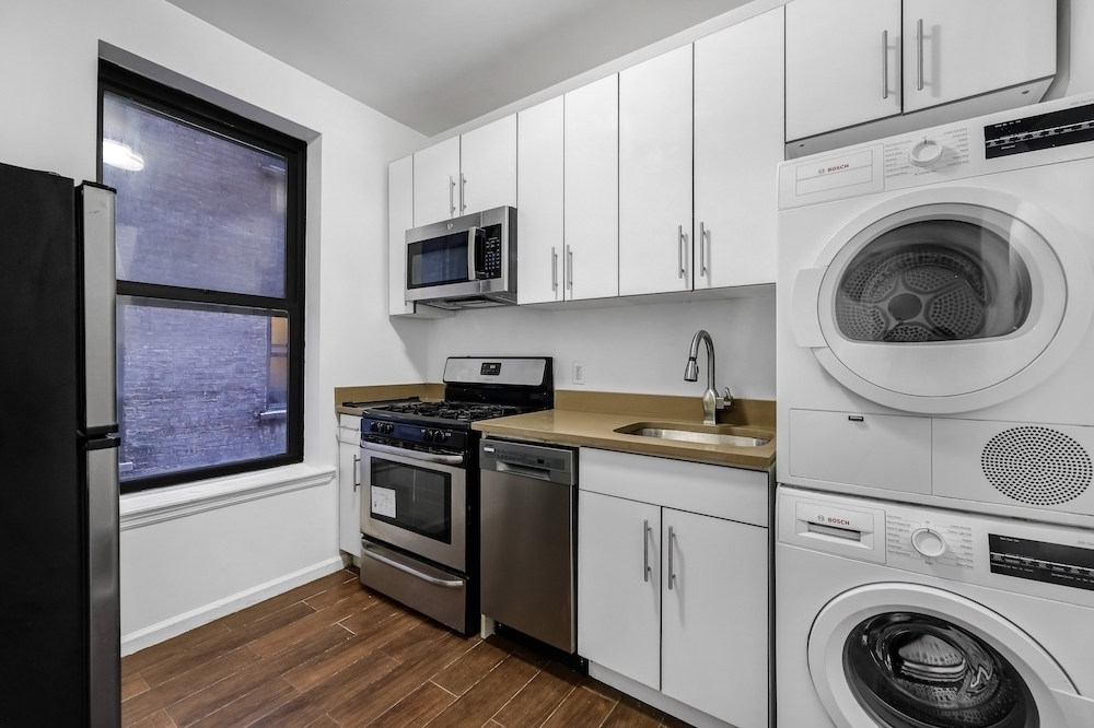 188 Claremont Avenue - Photo 15