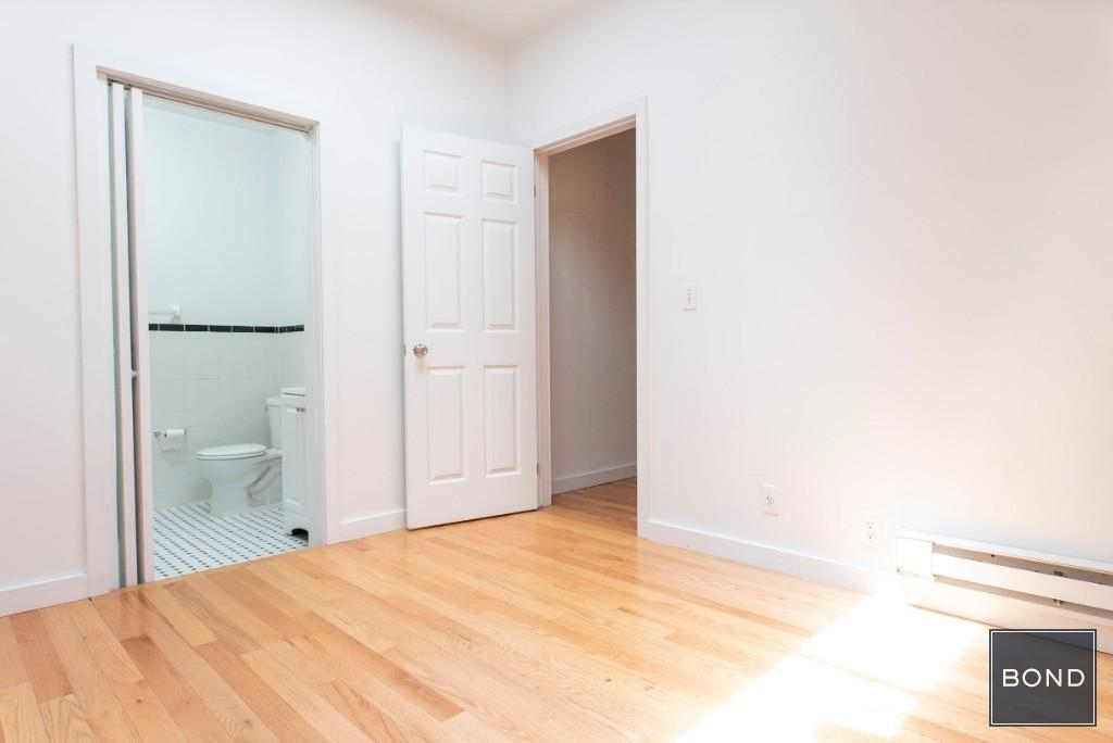 125 East 7th Street - Photo 8