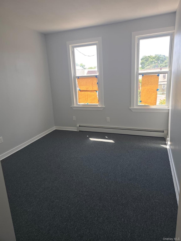 9007 Rockaway Boulevard - Photo 2